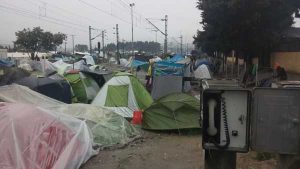 Illegale Einwanderer belagern Schienenwege in Idomeni (Griechenland) - (Foto: Gunter Seyffarth)