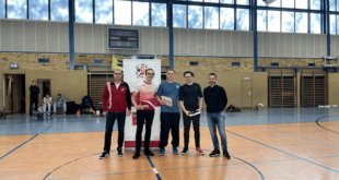 Ehrungen für Basketballer - v.l.n.r. Torsten Rist, Markus Blümel, Ronny Funke, Patrick Quaas und Ulf Schnerrer (Foto: Laura Nastke)