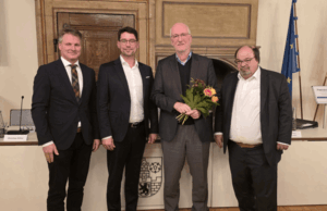 Stadtrat verabschiedet langjährigen kaufmännischen Geschäftsführer (Foto: Stadt Altenburg)