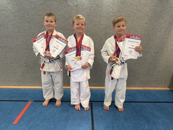 Erfolgreiche Karatekids aus Meuselwitz (Foto: Sakura Meuselwitz)