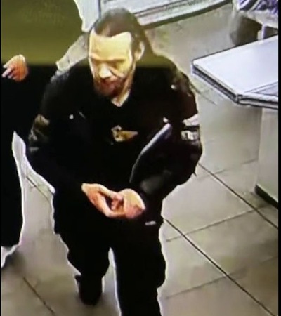 Zeugenaufruf nach räuberischem Diebstahl in Altenburg